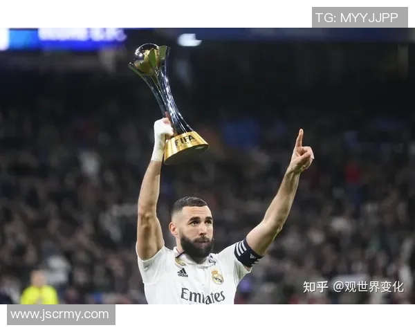 本泽马的传奇之路：从少年天才到世界足球巨星的辉煌历程